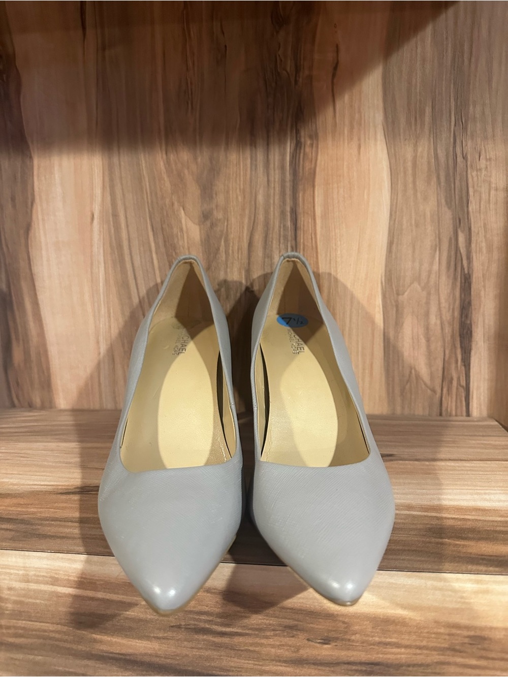 Michael Kors Gray Pointed-Toe Leather Pumps - Picture 2 of 6